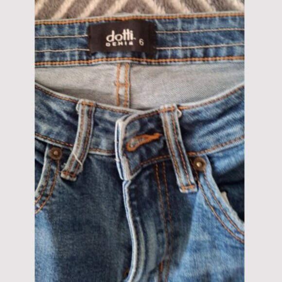 Dotti Denim Women's Distressed Skinny/Straight Leg Jeans - Picture 4 of 5